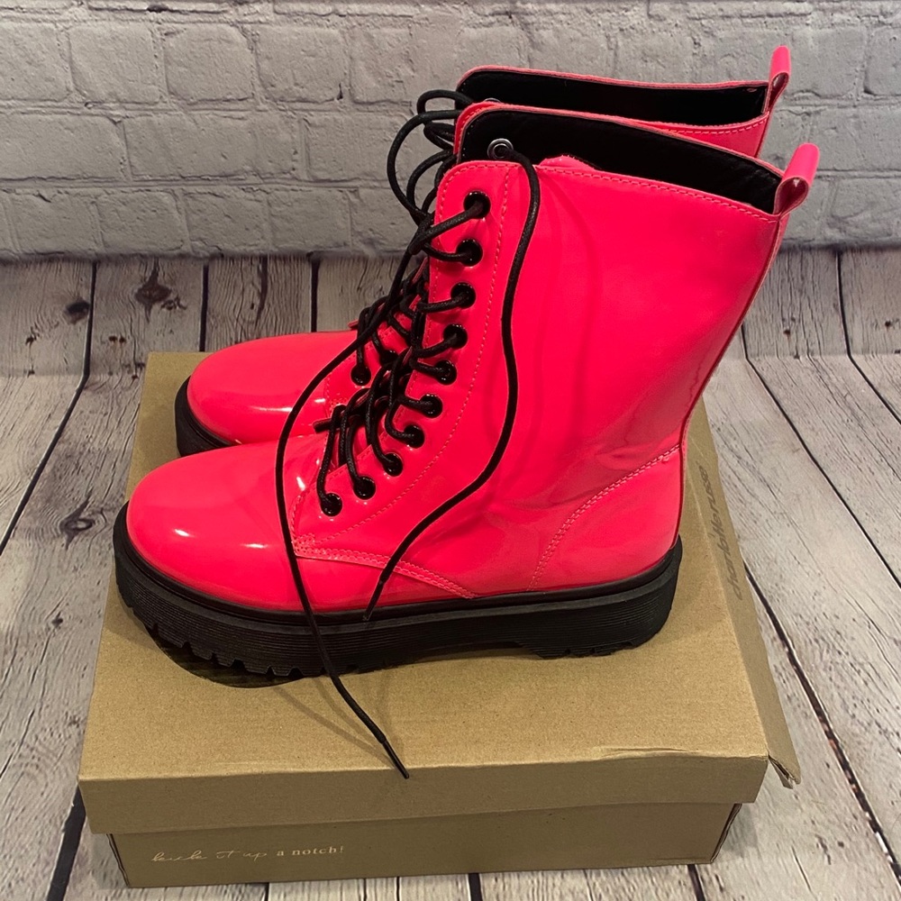 CHARLOTTE RUSSE Patent Leather Look Combat Boots